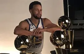 九游体育官网-欧篮联今夜再迎强敌，洛杉矶湖人遗憾出局，主帅态度：管理层满意，赛季目标并未改变的简单介绍