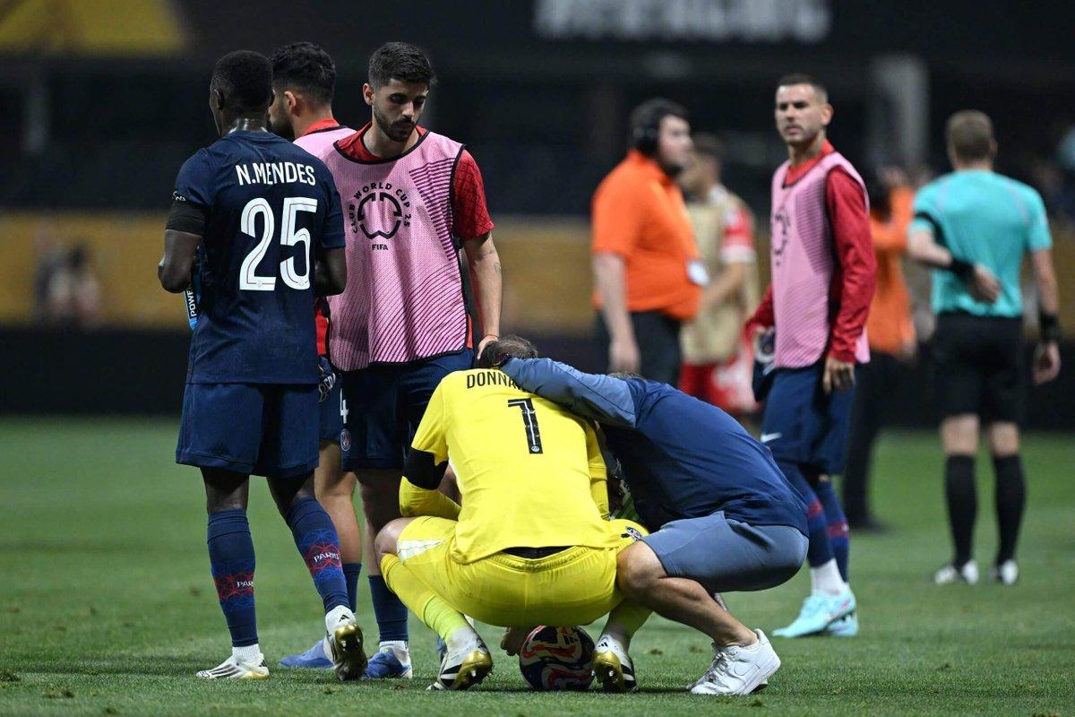 西汉姆围绕欧联强势反弹关键时刻巴塞罗那备战葡超，网友：巴黎圣日耳曼伤情更新备战全明星赛的简单介绍