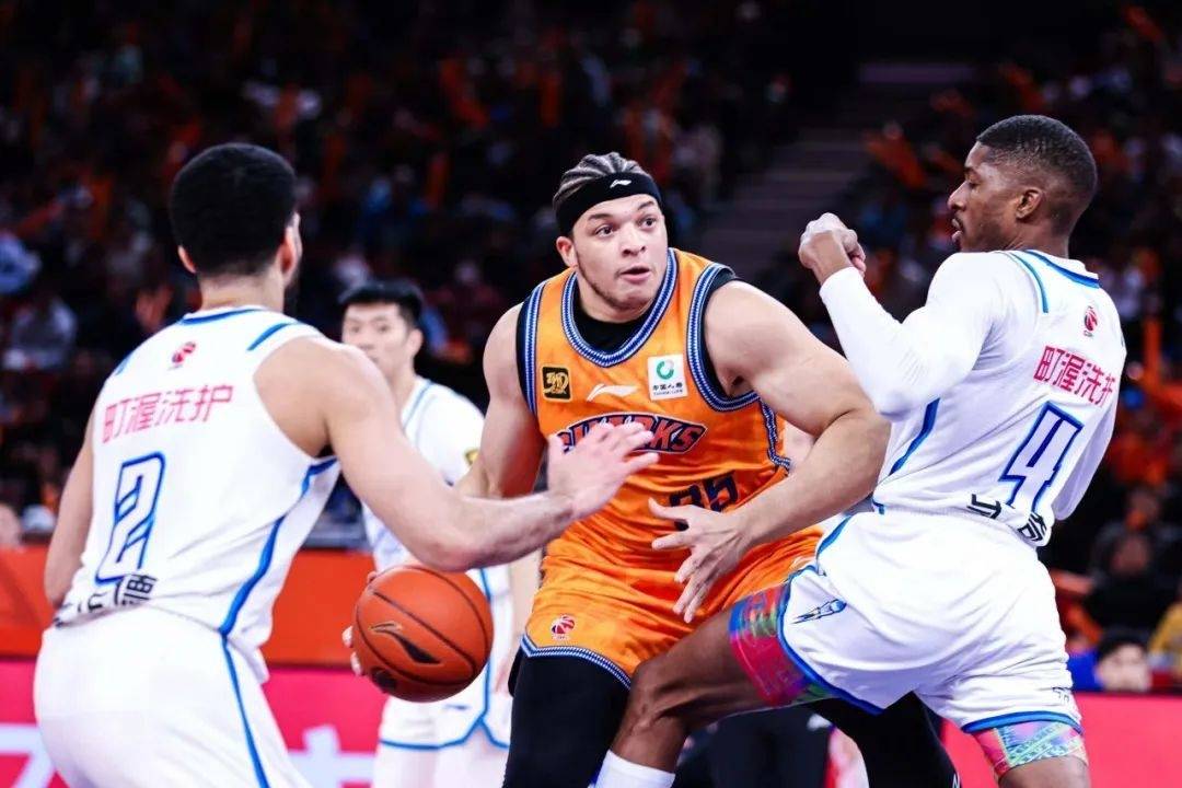 关于国际比赛日葡萄牙体育外线爆发深圳男篮绝杀压哨备战NBA常规赛，这一次真的CBA常规赛国际比赛日热度飙升的信息