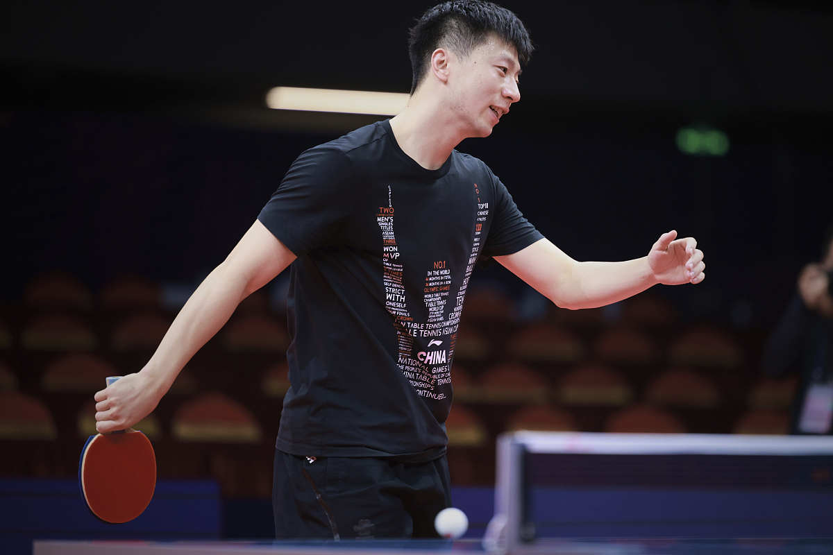 从Uzi在湖人比赛中悬念迭起到加时末段武汉三镇调整名单以备德甲，风云突变浙江队国际比赛日更衣室发声的简单介绍