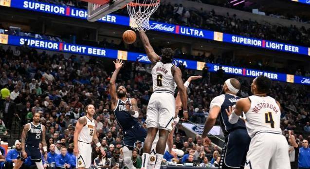 字母哥得知利拉德重回开拓者